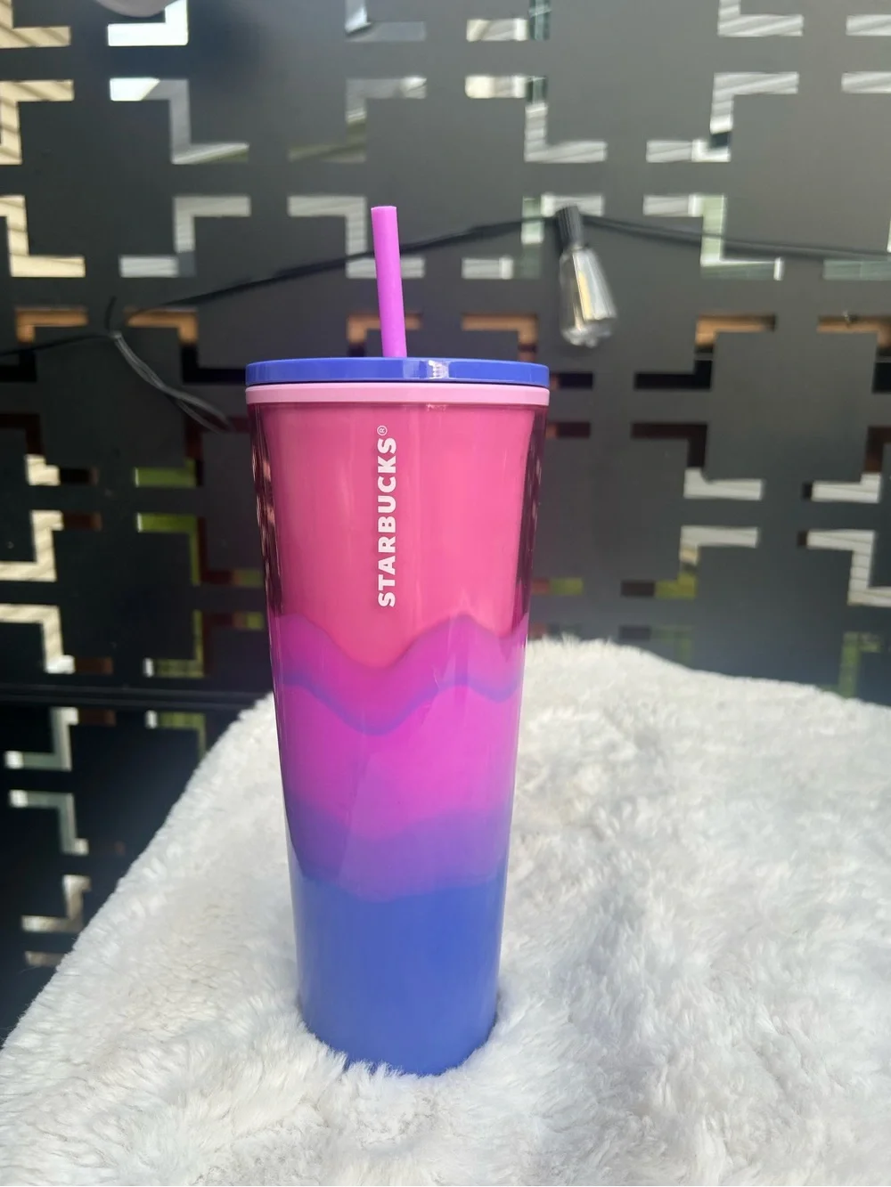Starbucks Summer 2021 Color Wave 24oz cold cup vibrant ombré design straw cup